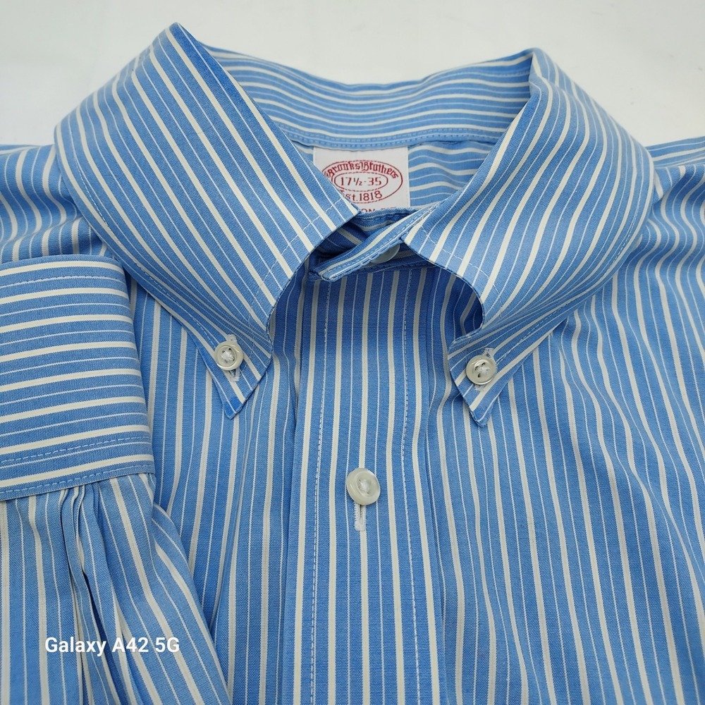 Brooks Brothers Madison NonIron Stretch Button Shirt Mens 17 1/2 35 Blue Stripe